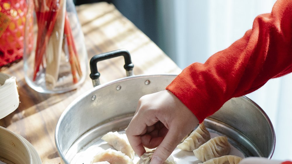 wie lange müssen leberknödel vom metzger kochen